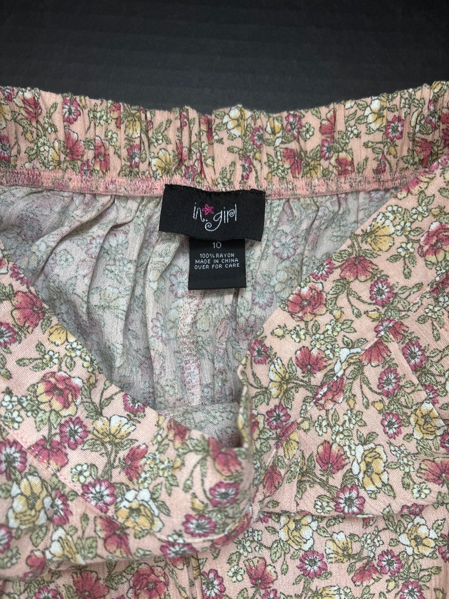 Floral Skirt with pockets